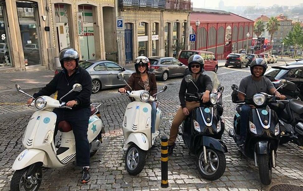 Guided Scooter Tour - Essencia do Porto (Half day)