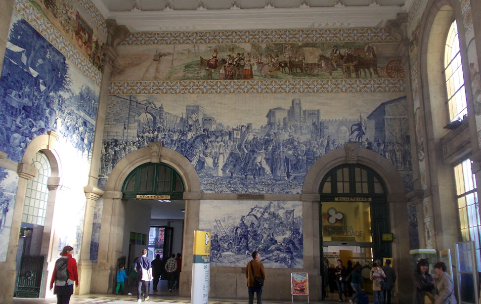 São Bento (Train Station)